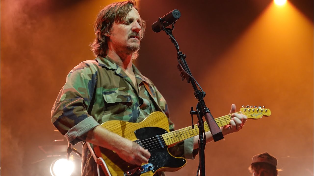 Midnight Rider (Allman Brothers) › Welcome to Earth (Pollywog) 11