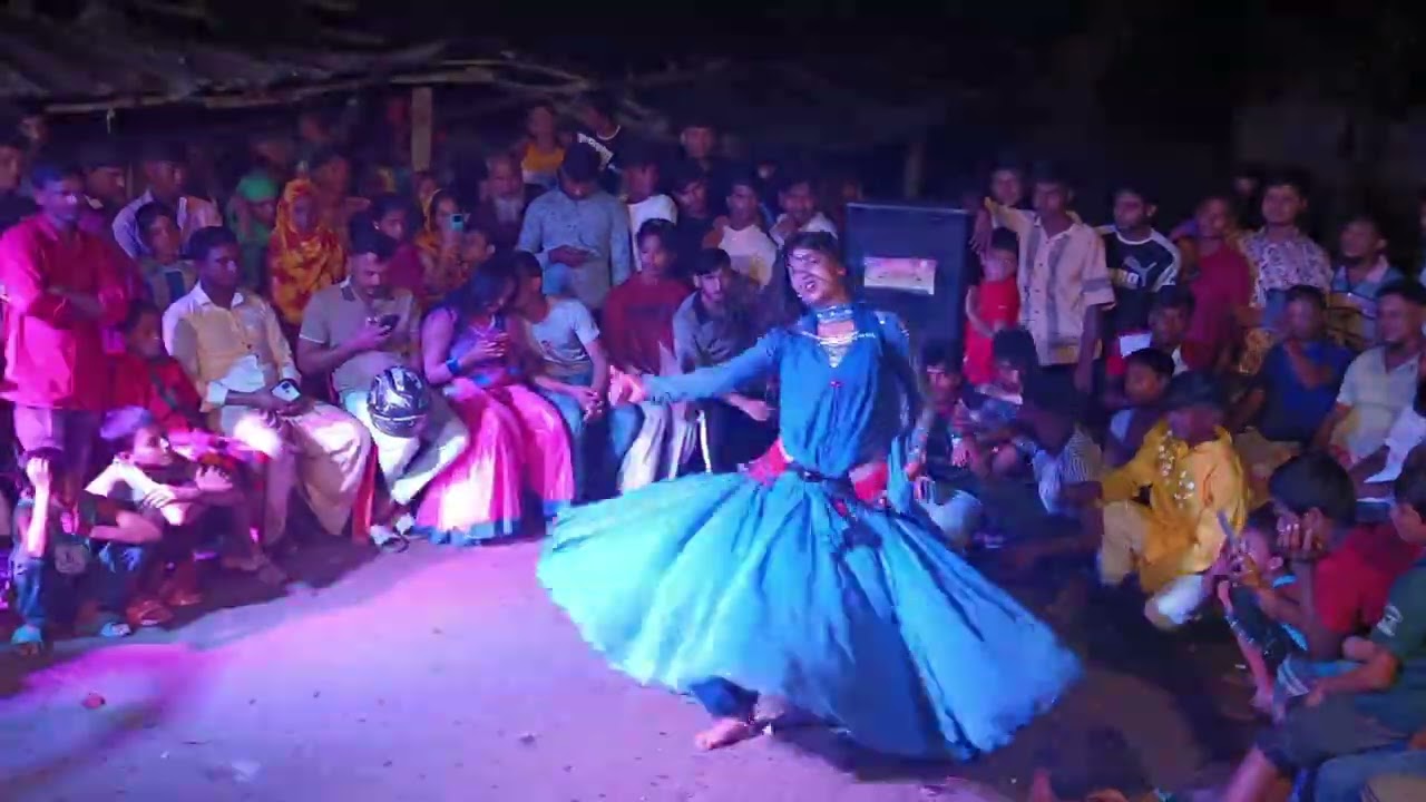 বিয়ে বাড়ির অনুষ্ঠানে  একটু লারাছারা😜😜