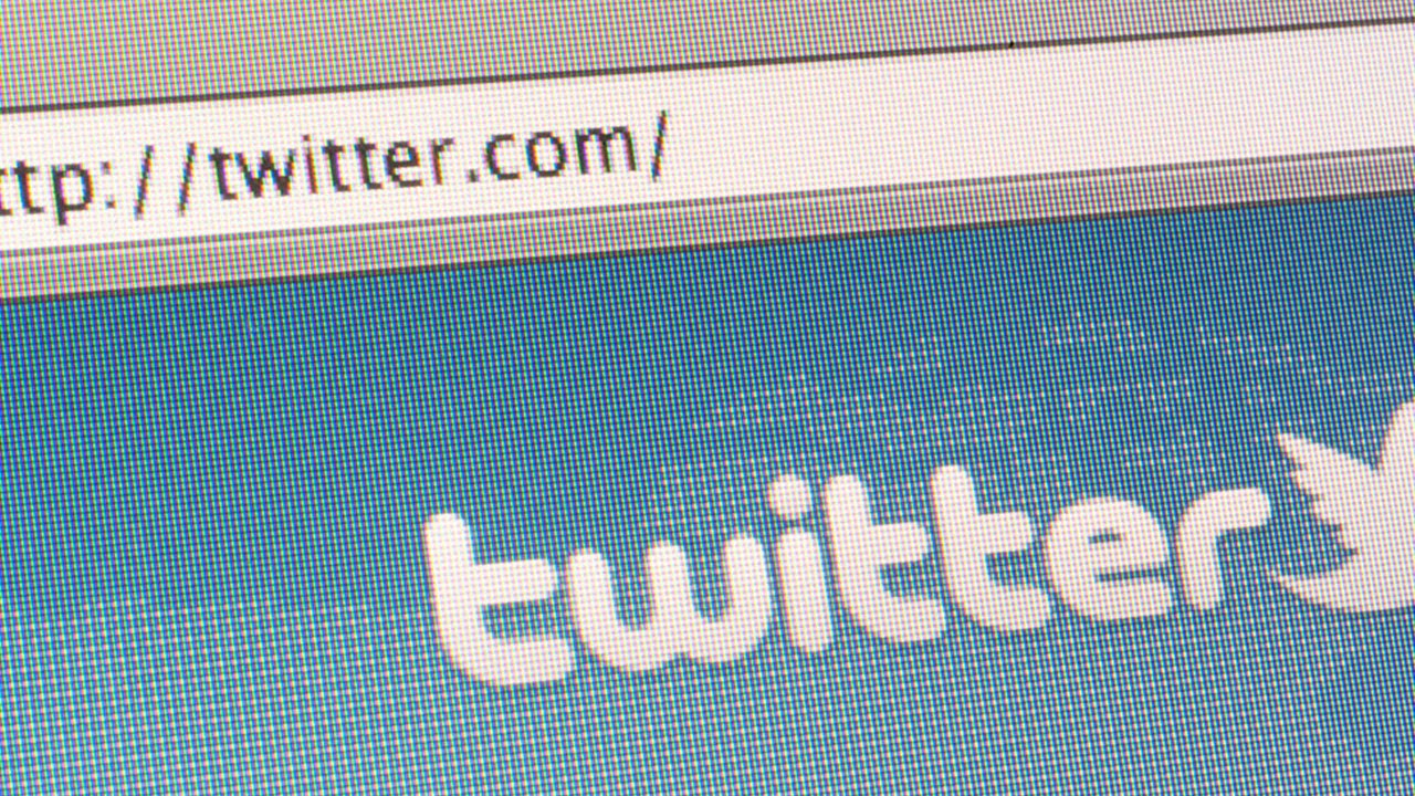Twitter’s First Quarter Earnings Leak Before Official Release, Shares Dive 18% Twitter’s First Quarter Earnings Leak Before Official Release, Shares Dive 18%