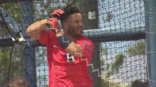 Astros waiting to learn of Carlos Correa's future on second day of spring training