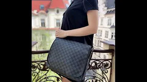 LOUIS VUITTON DAMIER GRAPHITE DANIEL MM MESSENGER BAG