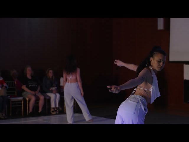 "Blue Territory"
Choreography by Rosanna Karabetsos
Inspired by Helen Frankenthaler's "Blue Territory" 

Created during 