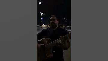 انا بشحت بل جيتار حد يشيل الاغنيه دي من دماغي 