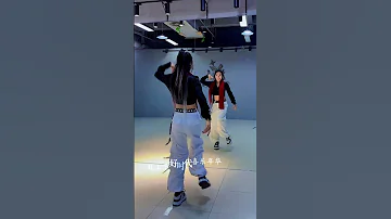 喜乐年华 蛇年大吉 热门音乐 一学就会系列 过新年 抖音小助手 抖 上热门 