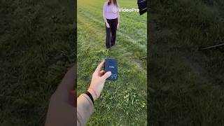 ¿Filmas en exteriores? 🌳Las baterías V-Mount de SmallRig te dan energía confiable estés donde estés