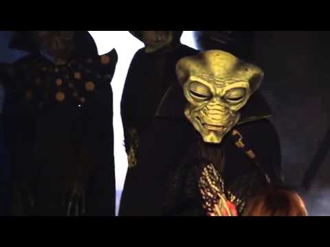 Extaterreste Ani-Motion Mask de California Costume Collections - YouTube