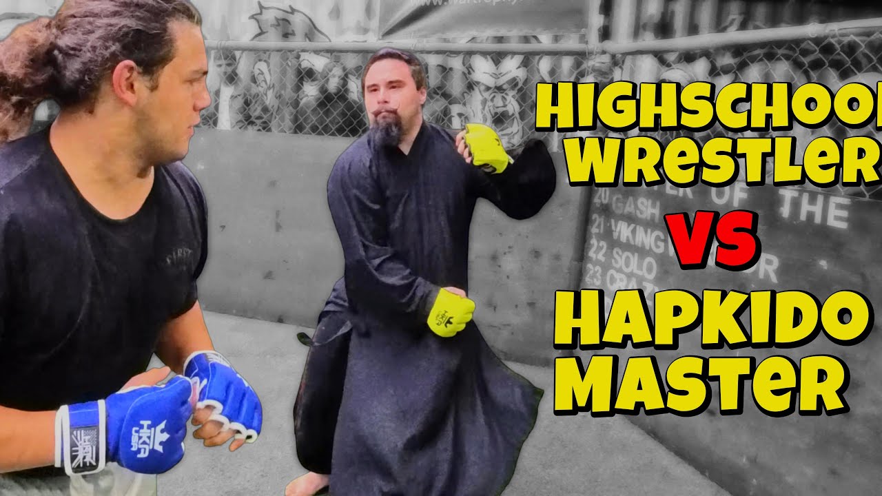 Мастер хапкидо против борца старшей школы