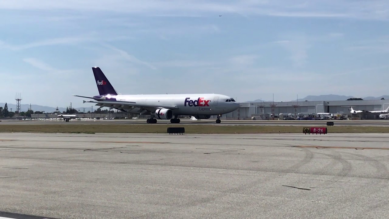 FedEx Airbus A-300 landing in Burbank (KBUR) - YouTube