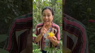 cutting a glass starfruit