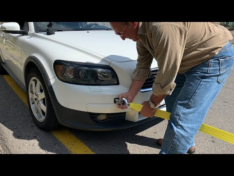 Vídeo: Es pot remolcar un Nissan Maxima?