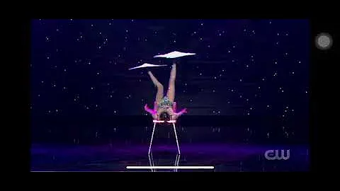 Lina Liu: The Big Stage Blankets