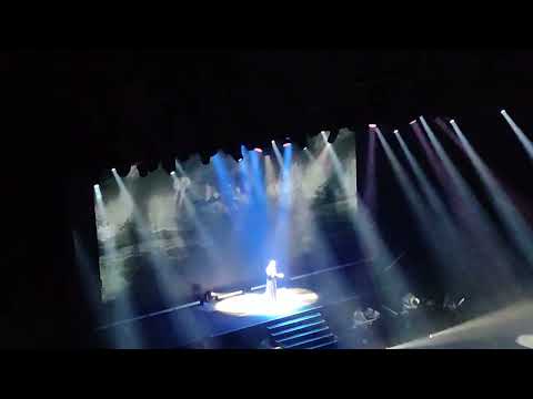 Joey Yung 容祖兒 - Love in Niagara Falls - 2022 - OLG Stage at Fallsview Casino - 6
