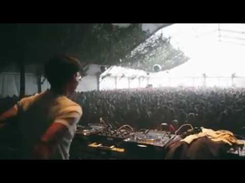 Holy HUNEE ! Watch the Rush at PARKLIFE FESTIVAL !