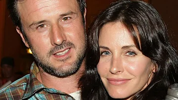 Did any of the Friends cast dated in real life?