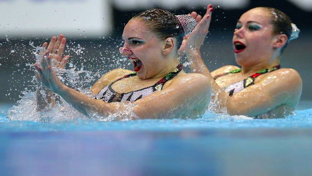 Героям спорта видео. Светлана Ромашина. Дарья Коробова синхронистка. Плавание Дарья Тихонова. Дарья Коробова спорт.