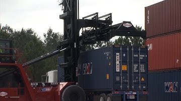 Pop up container yard