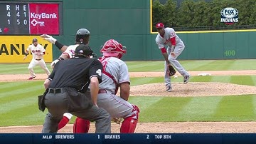 CIN@CLE: Santana hits an RBI single up the middle