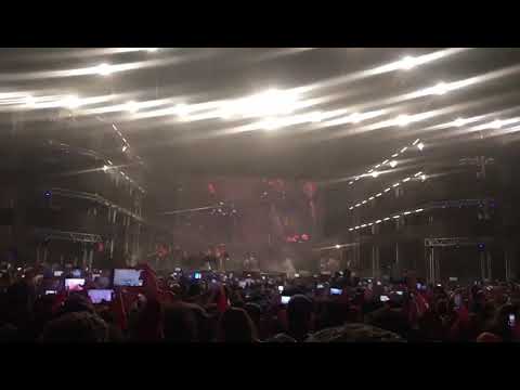 انا رسمك ف خيالي من حفله حماقي ف القاهرة