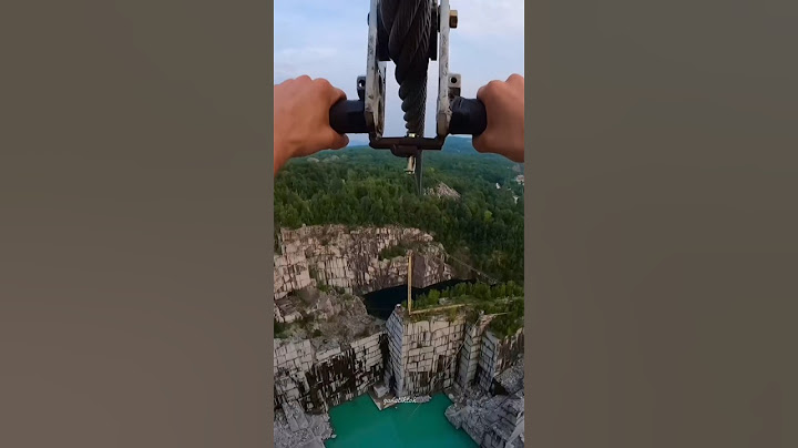 flying fox dan langsung terjun ke danau kawah 🤯 #shorts