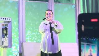 Lauren Spencer Smith - flowers (Live in Phoenix, AZ 3/13/26)
