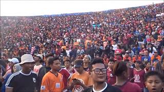 Begini Cara Aremania Ajak Jakmania Nyanyi Bareng | Arema FC vs Persija | Liga 1