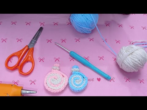 How to crochet mini roll cake