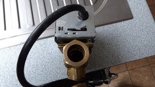 No heating? An easy fix using a switch on the motorised valve