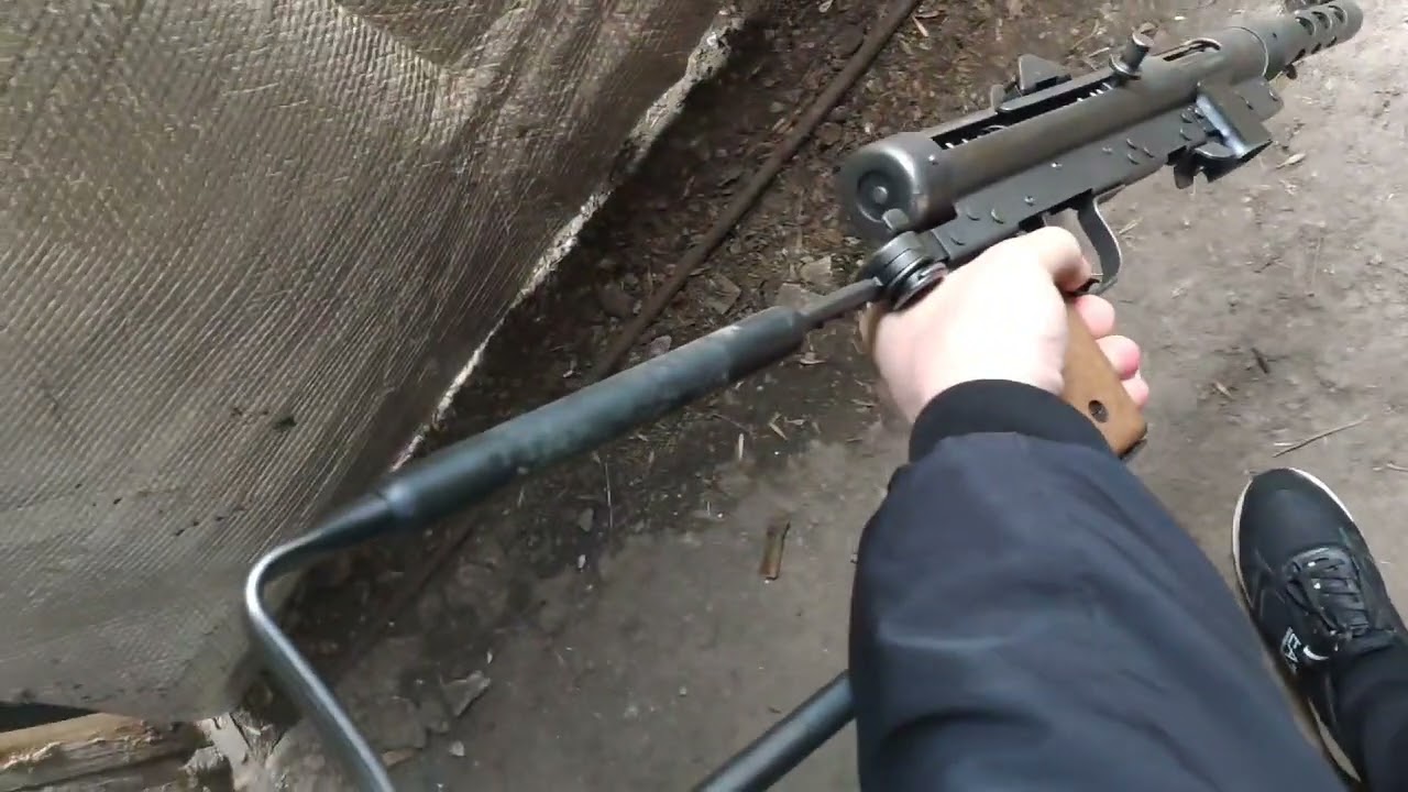 Карл-Густав М/45 — шведский пистолет-пулемет, 1945 года