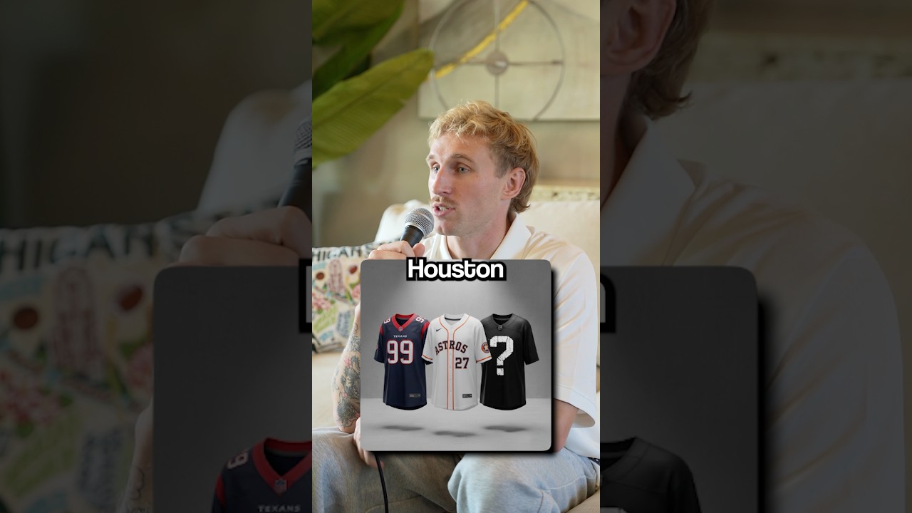 Which City has the Same Color for NFL,MLB, and NHL?