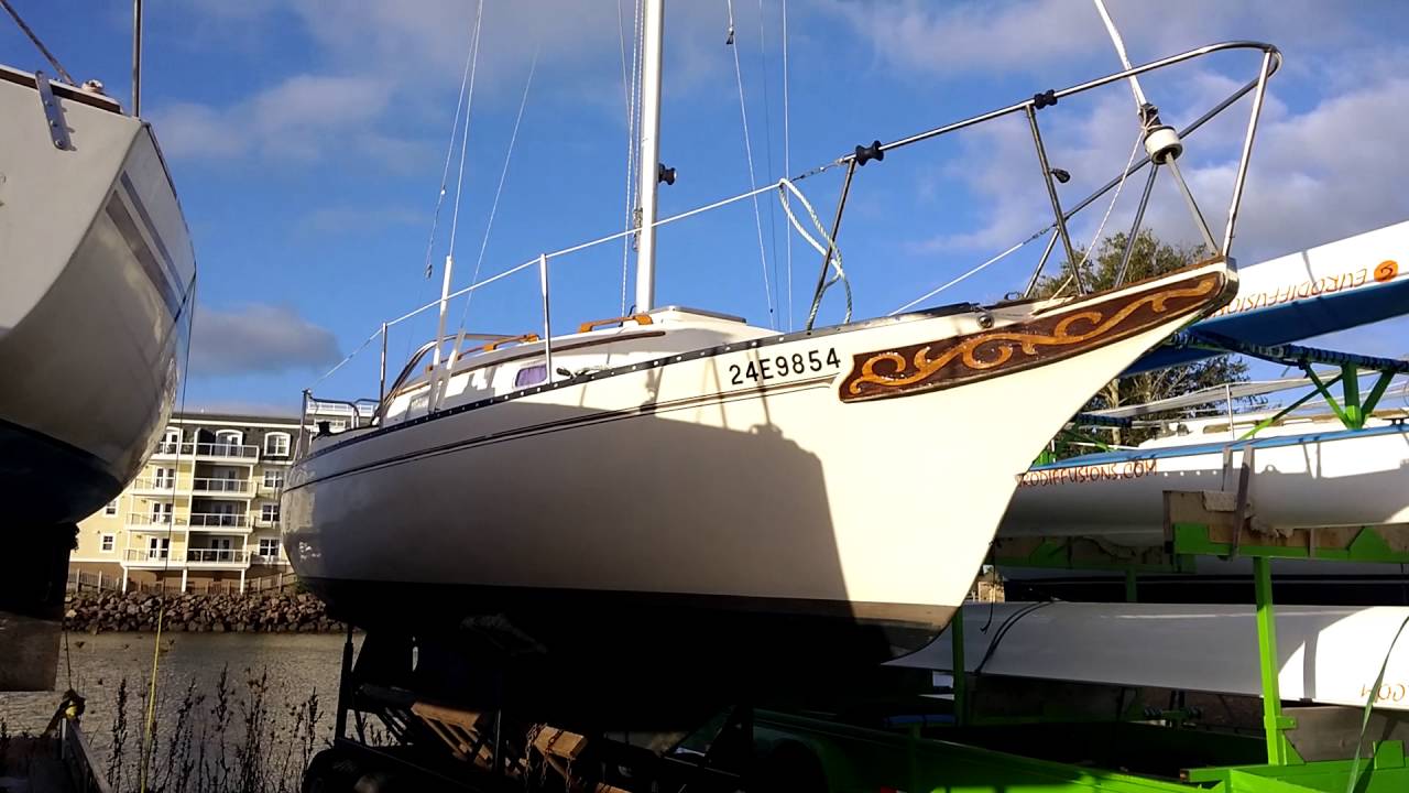 25 ft bayfield sailboat