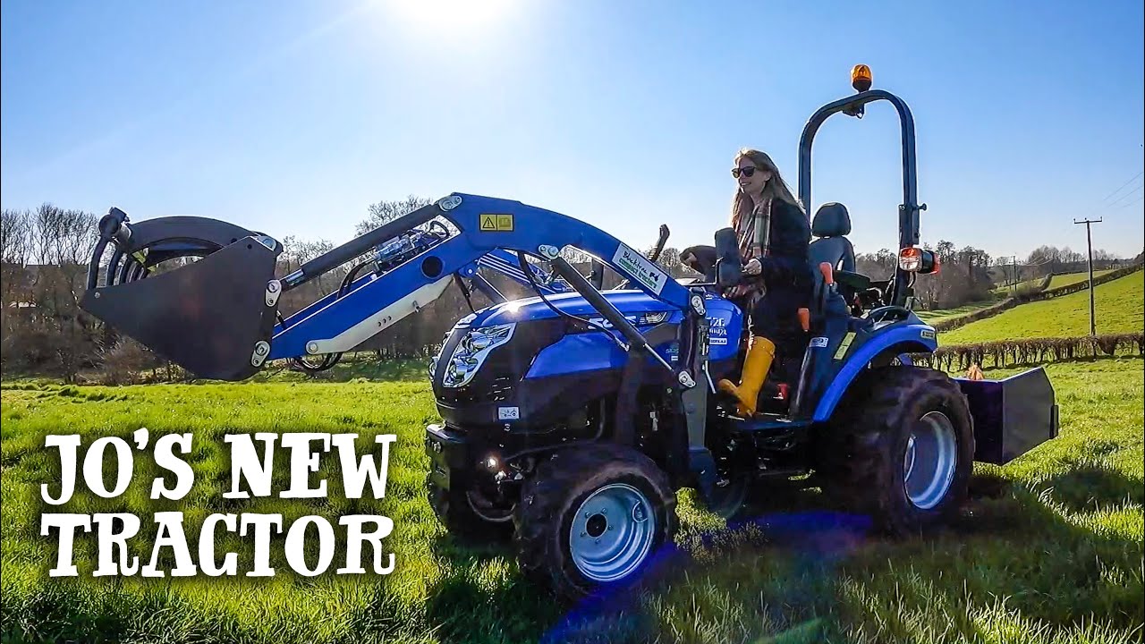 NEW TRACTOR! - Small and Mighty - Guess who's the biggest fan?