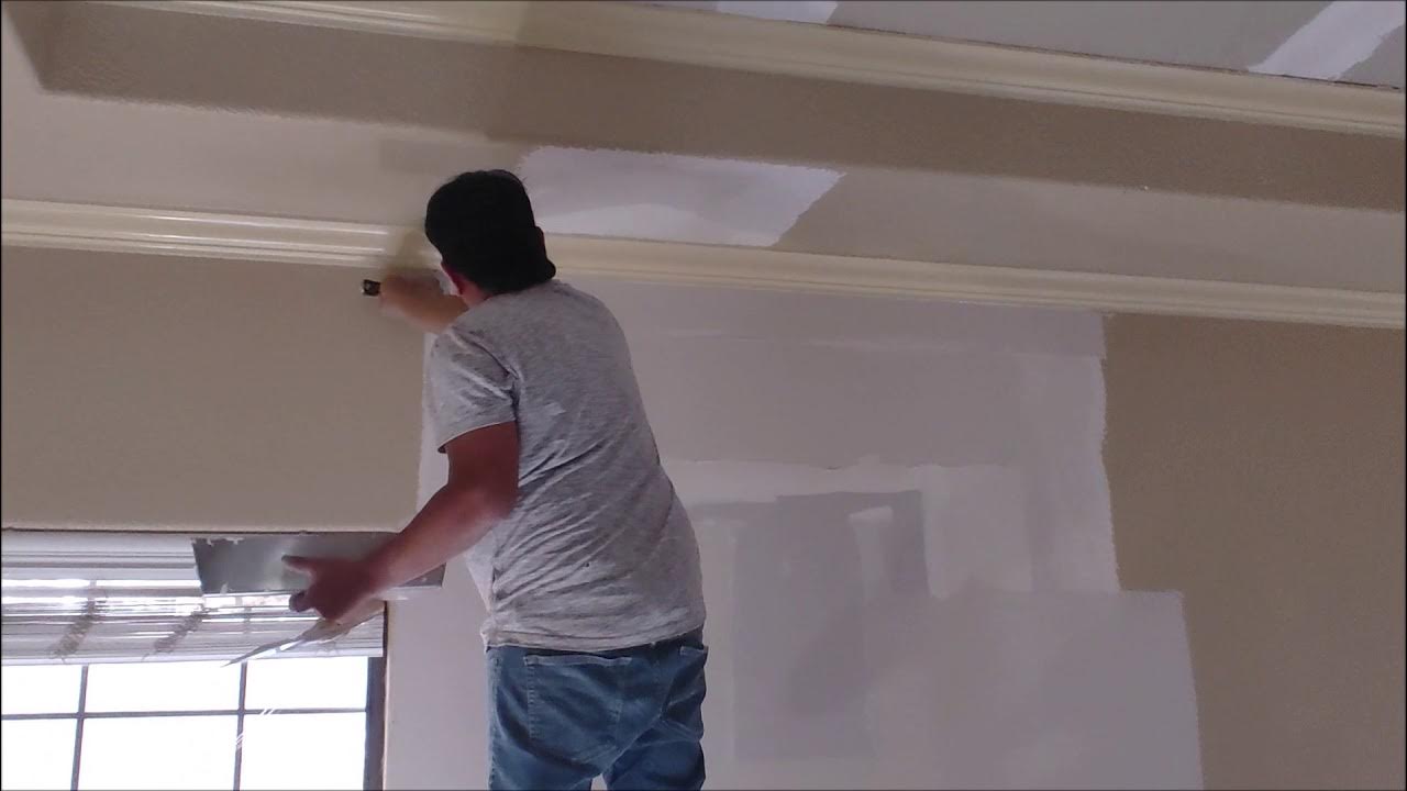 SHEETROCK CEILING WATER REPAIR WITHOUT REMOVING CROWN MOLDING YouTube