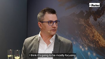 Opportunities & Challenges of Using H2 as a Fuel for Construction, Mining and Agricultural Machinery