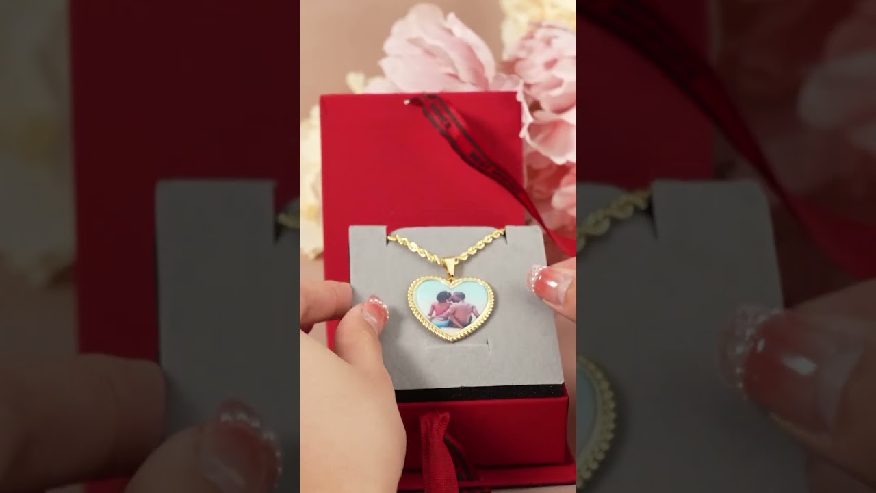 Personalize Your Own Jewelry at Silviax