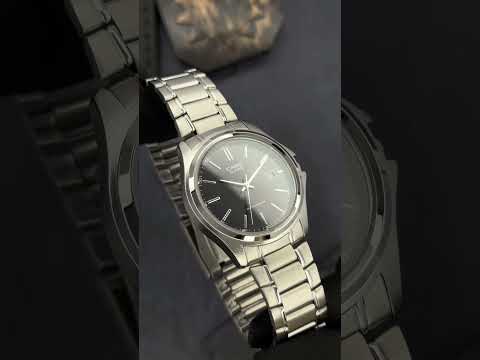 Чоловічий кварцовий годинник Silver Classic з металевим браслетом, видео 1