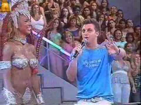 Elaine Ribeiro Rainha da Bateria da Porto da Pedra no Musa do Carnaval 2007