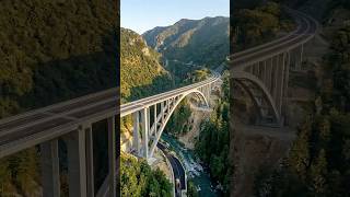 Extreme Mountain Bridge Over a River Gorge — $700 Million Project