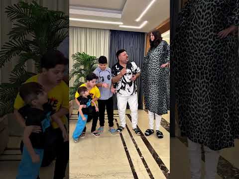 إنها أطول من الجميع مضحك سيجما