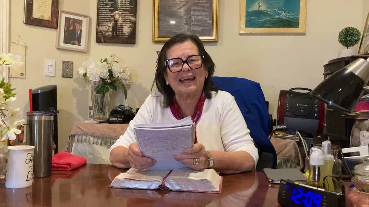 Pueblo mío pueblo mío escuchame de como te puedo ayudar arrepientete