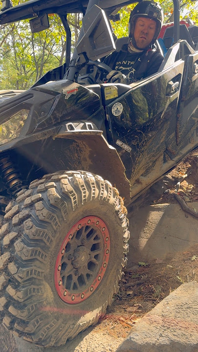 Maverick Sport 4 Seater rock crawling!