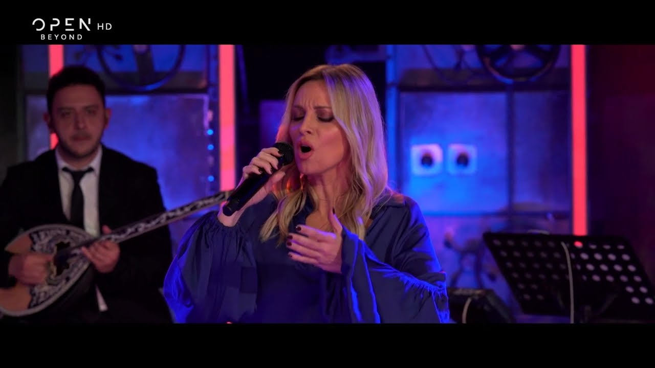 Πέγκυ Ζήνα - Βρέχει στη φτωχογειτονιά | Ένα Τραγούδι Ακόμα 1/4/22