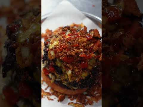 Doc's Burger, reels referansı
