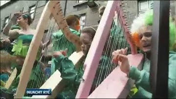 Celtic music on Irish harp: Waltz: La Boquereuse by harpist Úna Ní Fhlannagáin