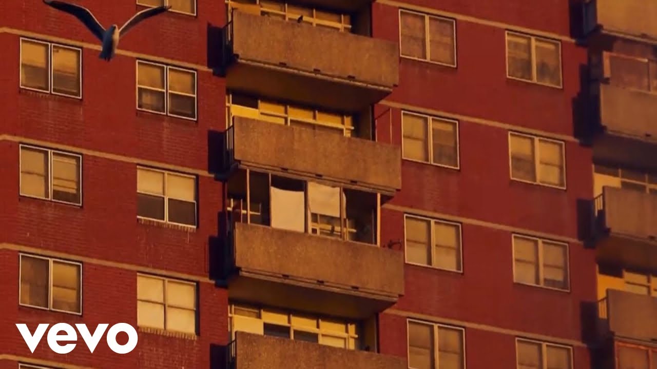 upsidedownhead - you deserve the world ft. Hein Cooper auf YouTube ansehen upsidedownhead - you deserve the world ft. Hein Cooper auf YouTube ansehen