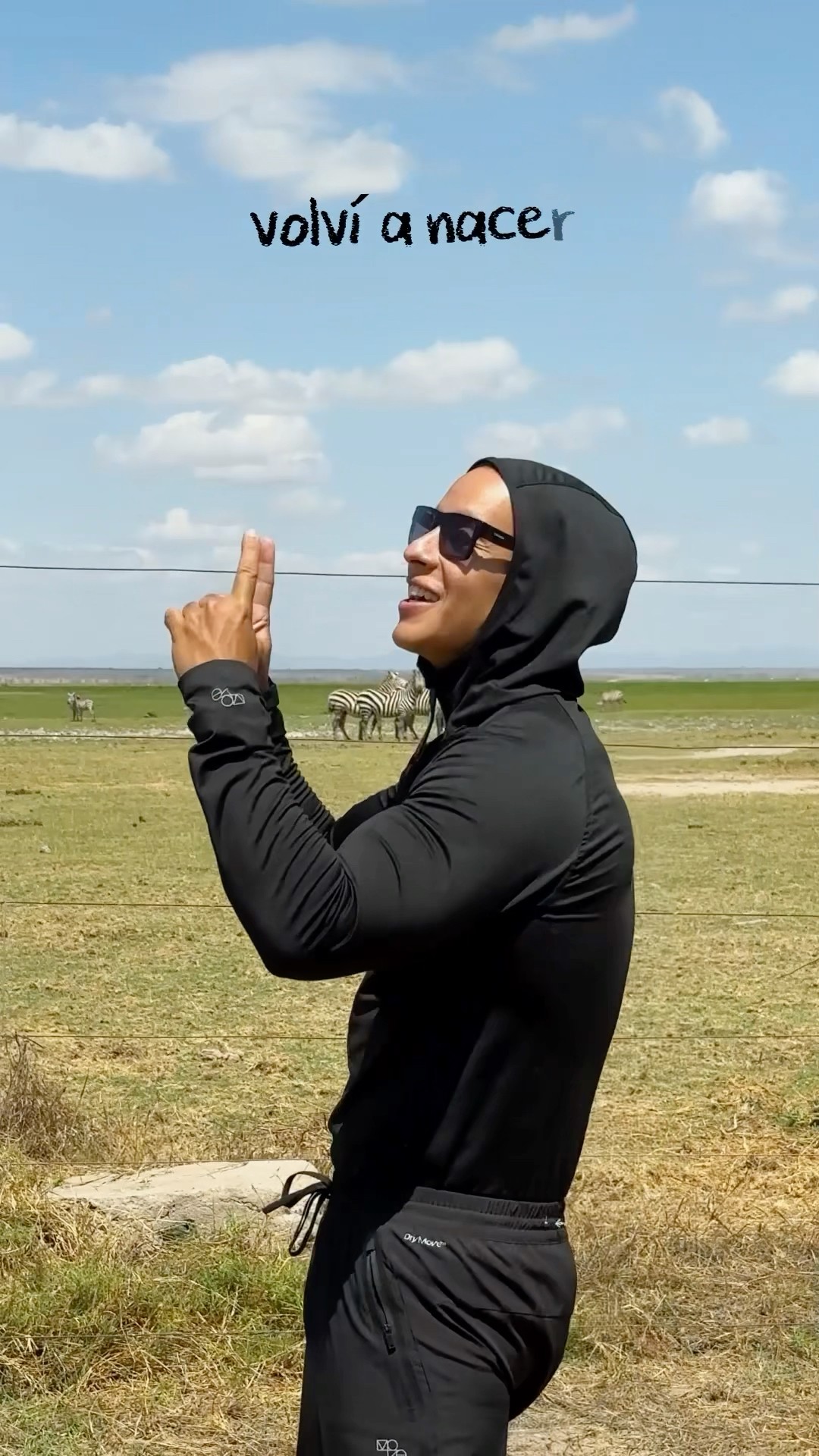 Daddy Yankee “¡Saludos desde Kenia, África! ??”