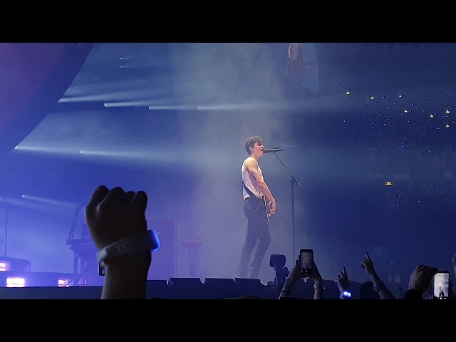 Shawn Mendes -  Treat You Better LIVE Tour Bologna, Italy 23/03/19 class=