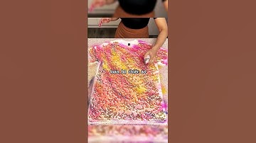 Cô gái biến chiếc áo trắng thành bức tranh nghệ thuật đầy màu sắc.😯 #shorts #story