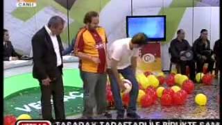 Adnan Aybaba Canli Yayinda Top Sekti̇remi̇yor Verkaç