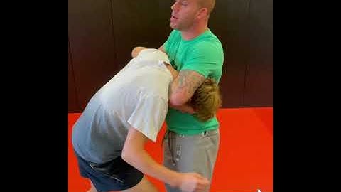 3 BJJ chokes from a standing position