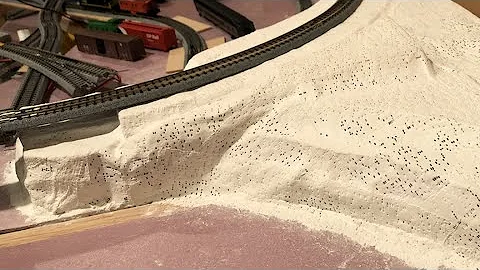 N Scale: Lots of Woodland Scenics Plaster Cloth